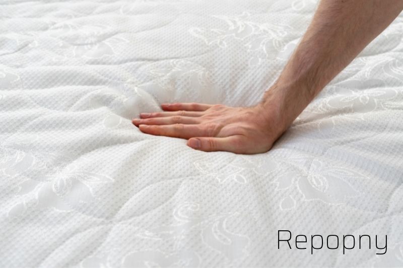 How to Clean Your Mattress Naturally